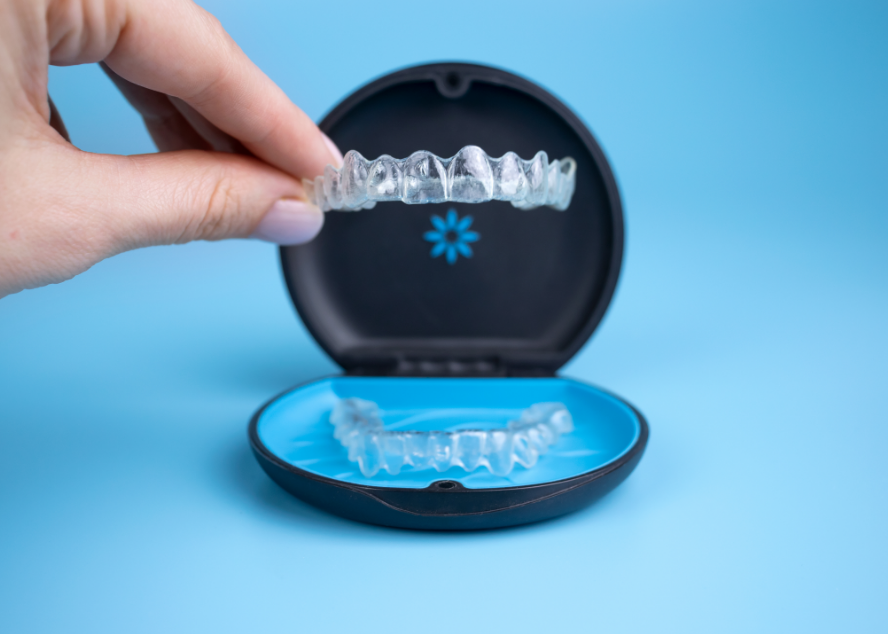 Invisalign in tray